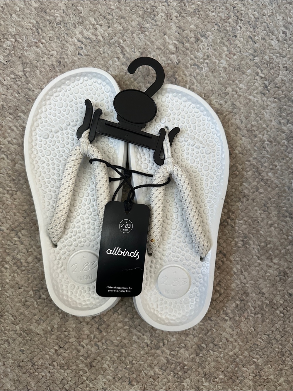 allbirds Kids White Textured Flip Flops with Soft Fabric Straps